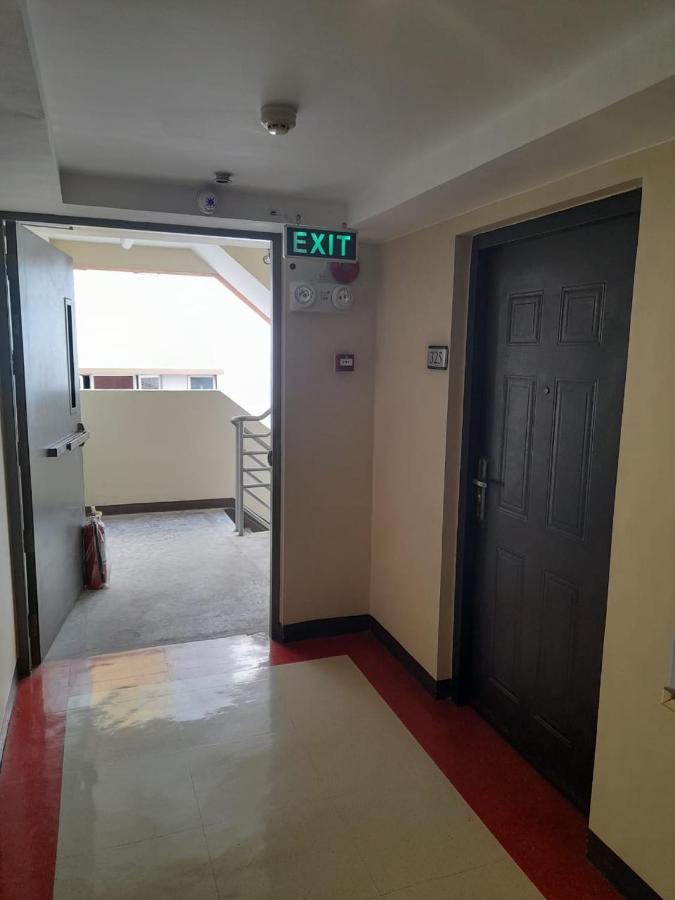 Lancris Residence Paranaque City Eksteriør billede